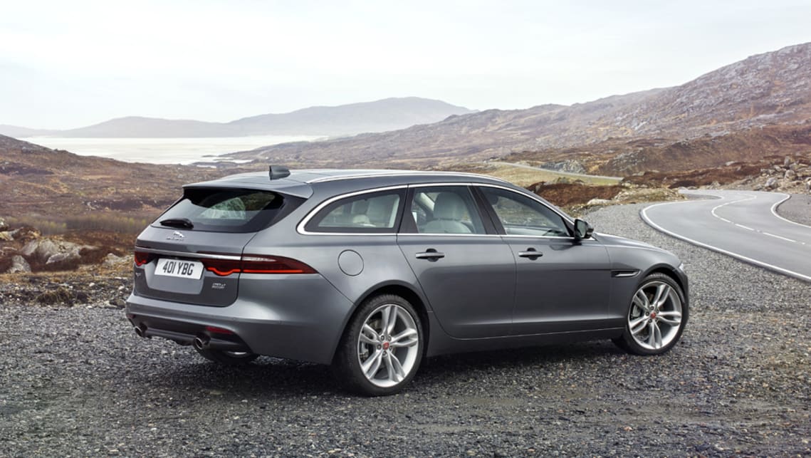 Jaguar XF Sportbrake 2017 revealed