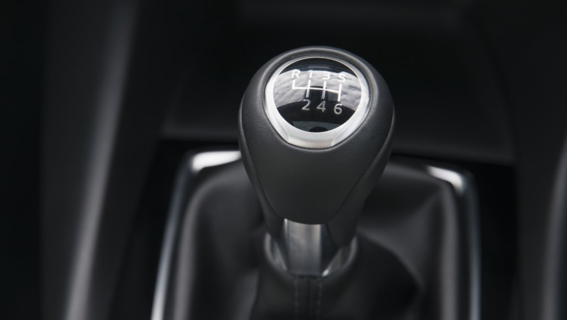 How to Drive a Stick Shift - How to Drive a Manual Transmission Car