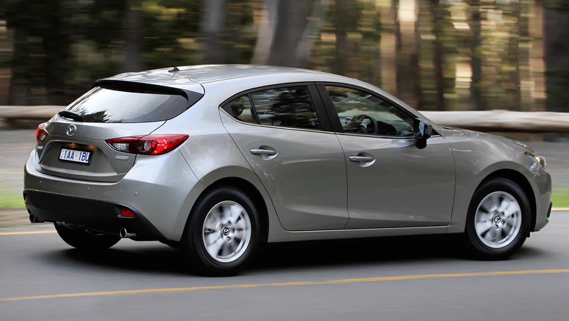  Revisión de Mazda3 2014 |  CarsGuide