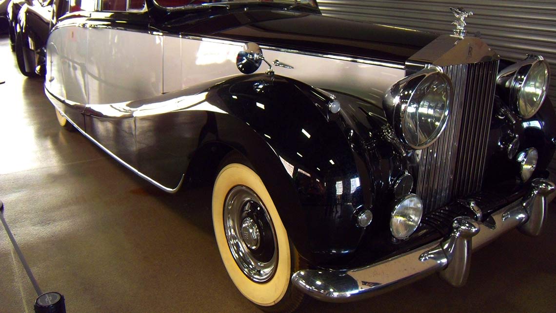 The 1956 Rolls-Royce Silver Wraith from the 2011 remake of Arthur