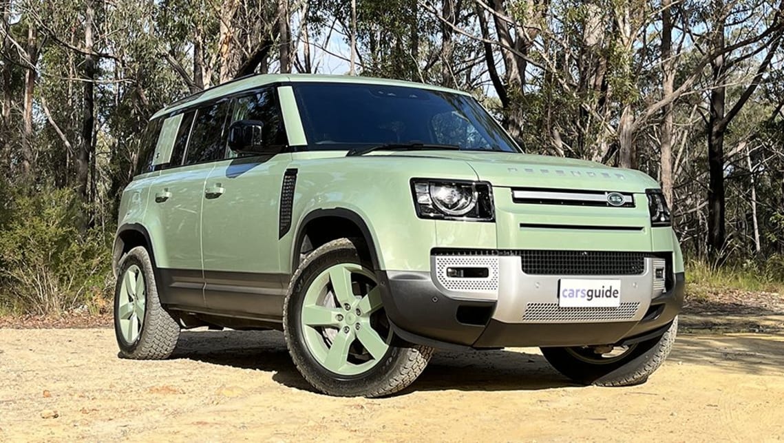 Green land rover shop defender