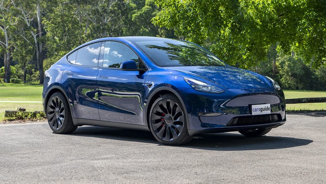 Tesla model 3 on sale suv