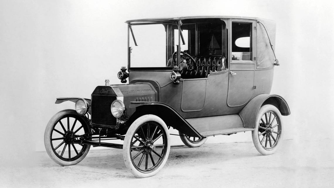 Who Invented the First Car & When Was it Made? (Automobile History ...