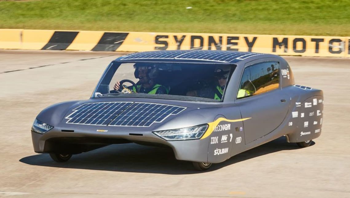 Australian university students break electric car speed record with a solar car called Sunswift