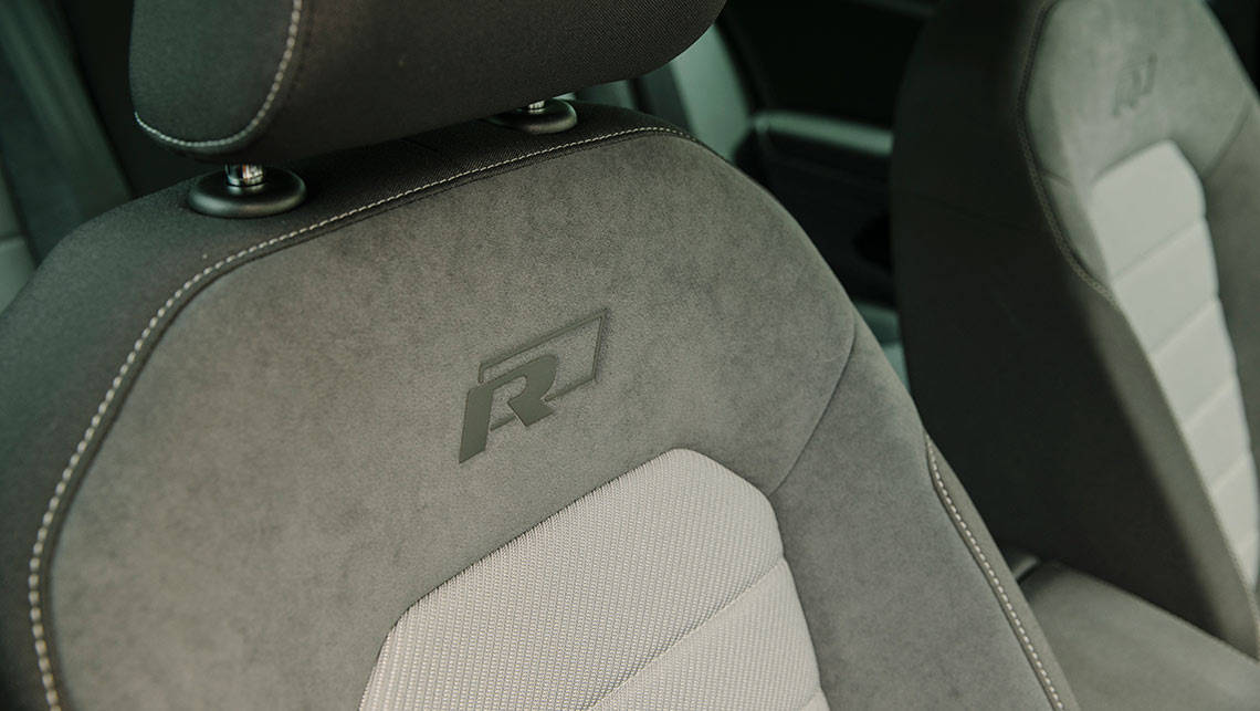 Golf r deals line seat covers