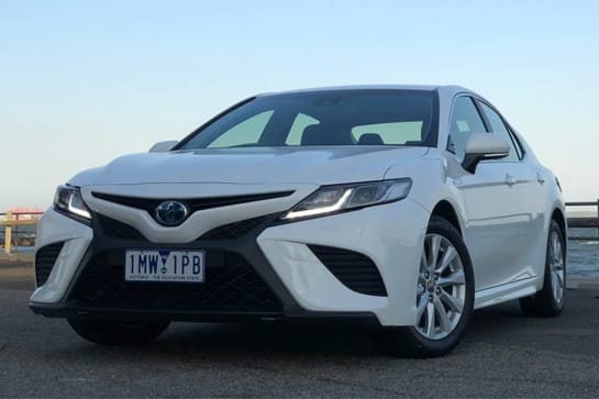 hybrid cars australia 2016