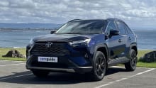 Toyota Hilux and Fortuner revealed with muscular looks - CNET