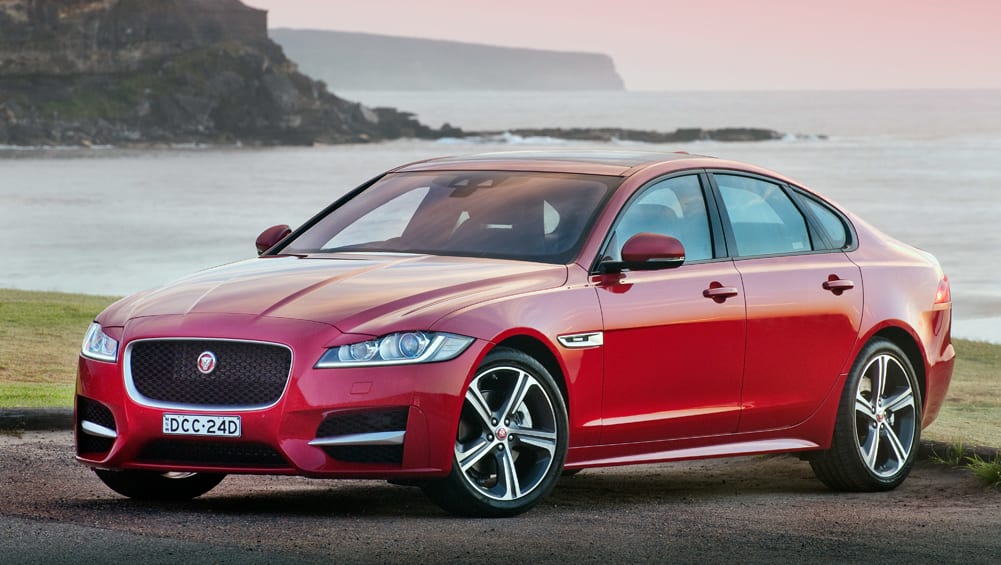 Jaguar XE, XF, F-Pace 2017 score new Ingenium petrol engine - Car News ...