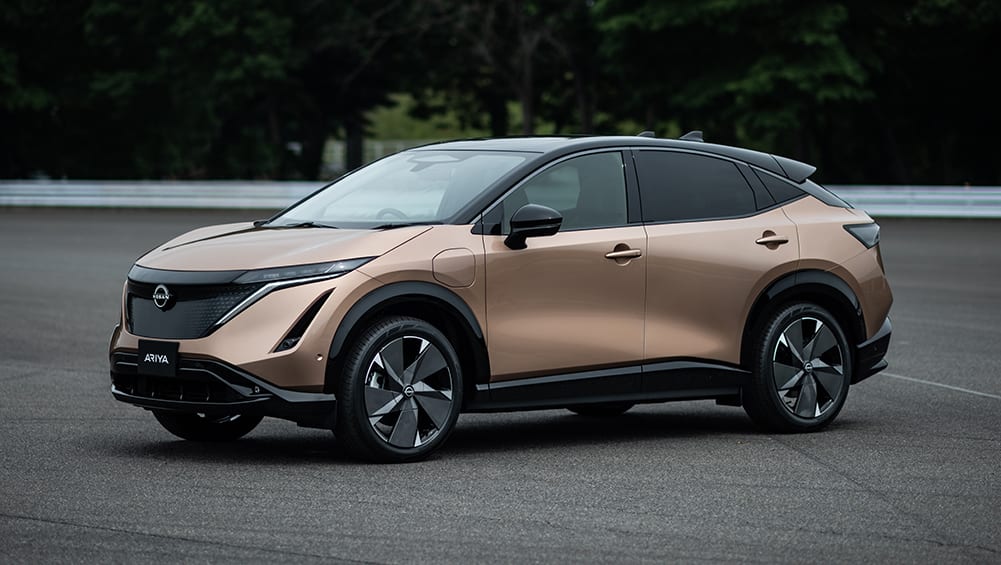 new nissan ariya 2021 detailed: electric suv lobs with up