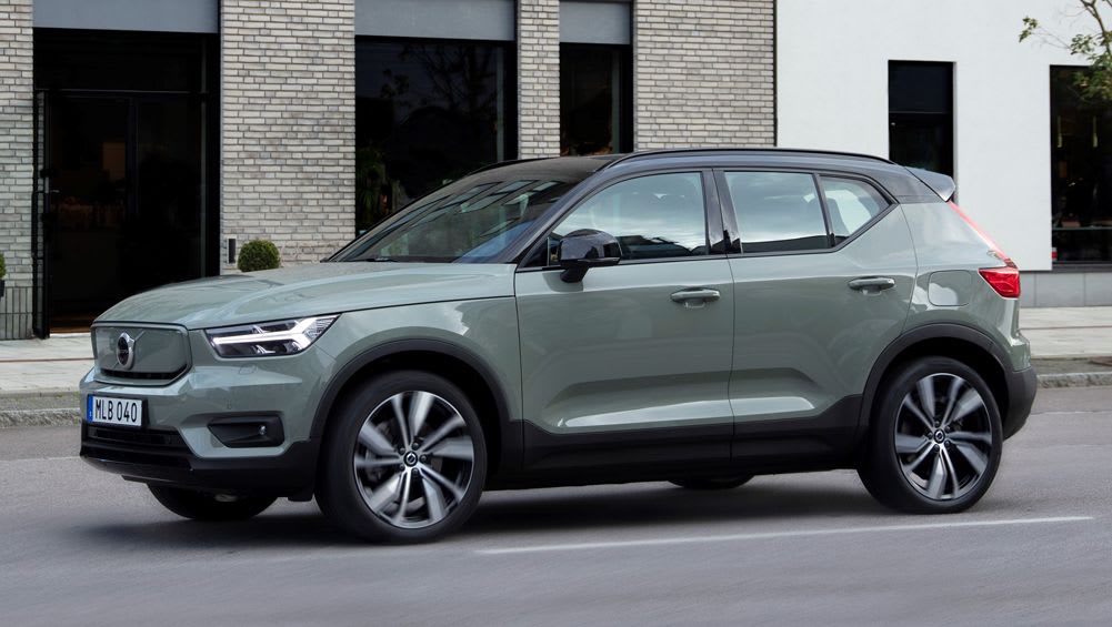 Volvo xc40 deals p8 recharge price