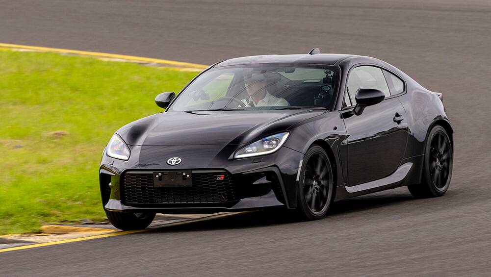 Toyota GR86 2022 review Track test First local drive of Subaru BRZ twin CarsGuide