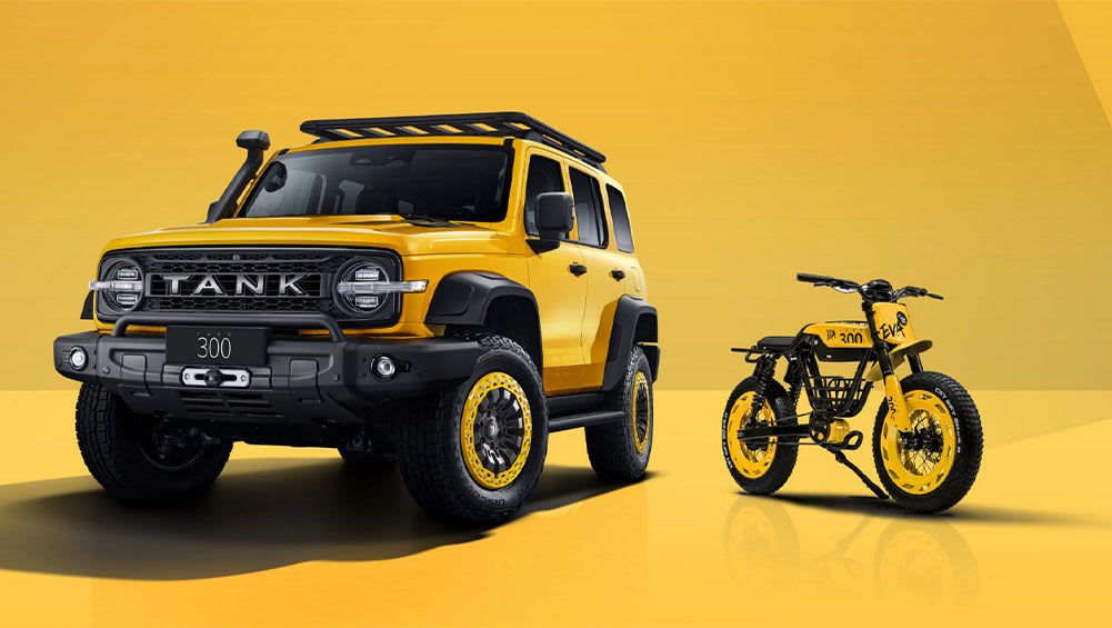 This GWM Tank 300 Frontier Edition comes with an electric dirtbike, but ...