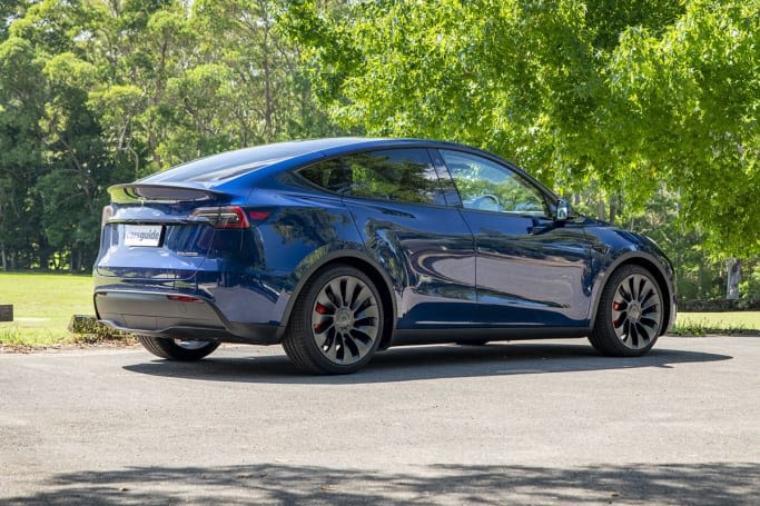 Tesla model y top long range range