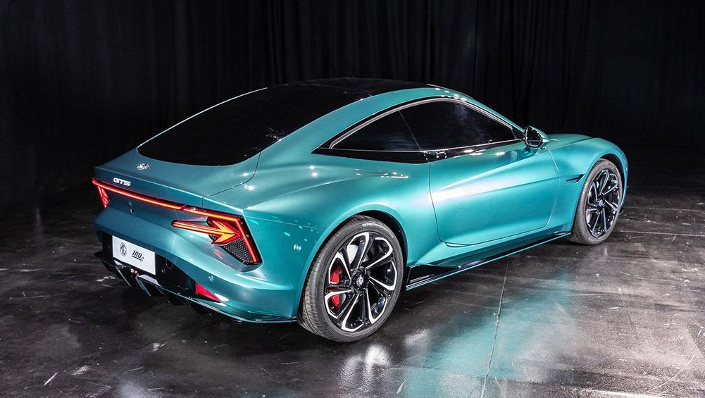 MG stuns with electric recreation of the MG B GT in a hard-top, four-seater version of the Cyberster to rival upcoming Porsche 718 EV – Car News