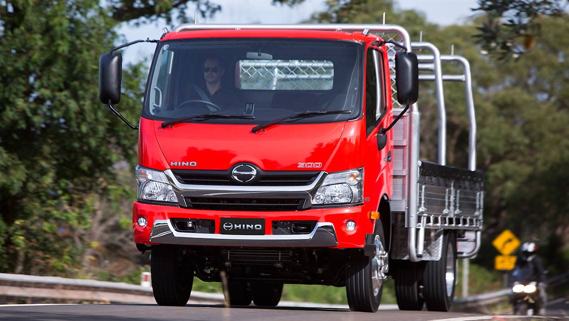 2014 Hino 300 High Power review | CarsGuide