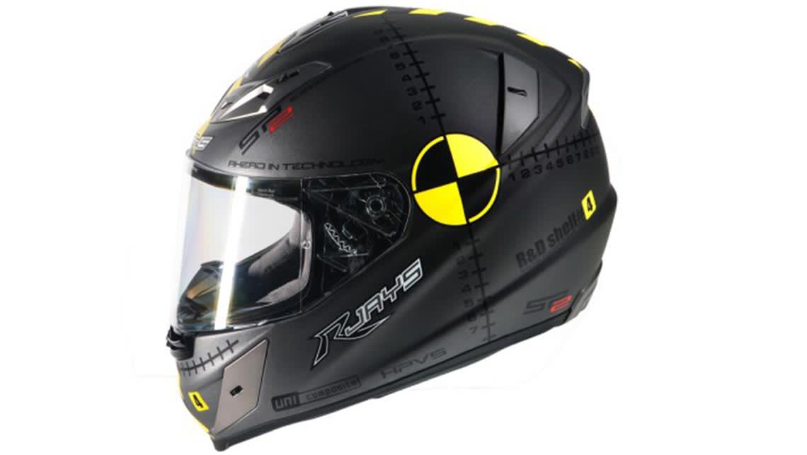 Crash deals dummy helmet