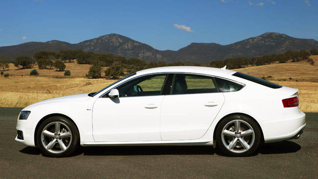 Audi a5 s line outlet 2010