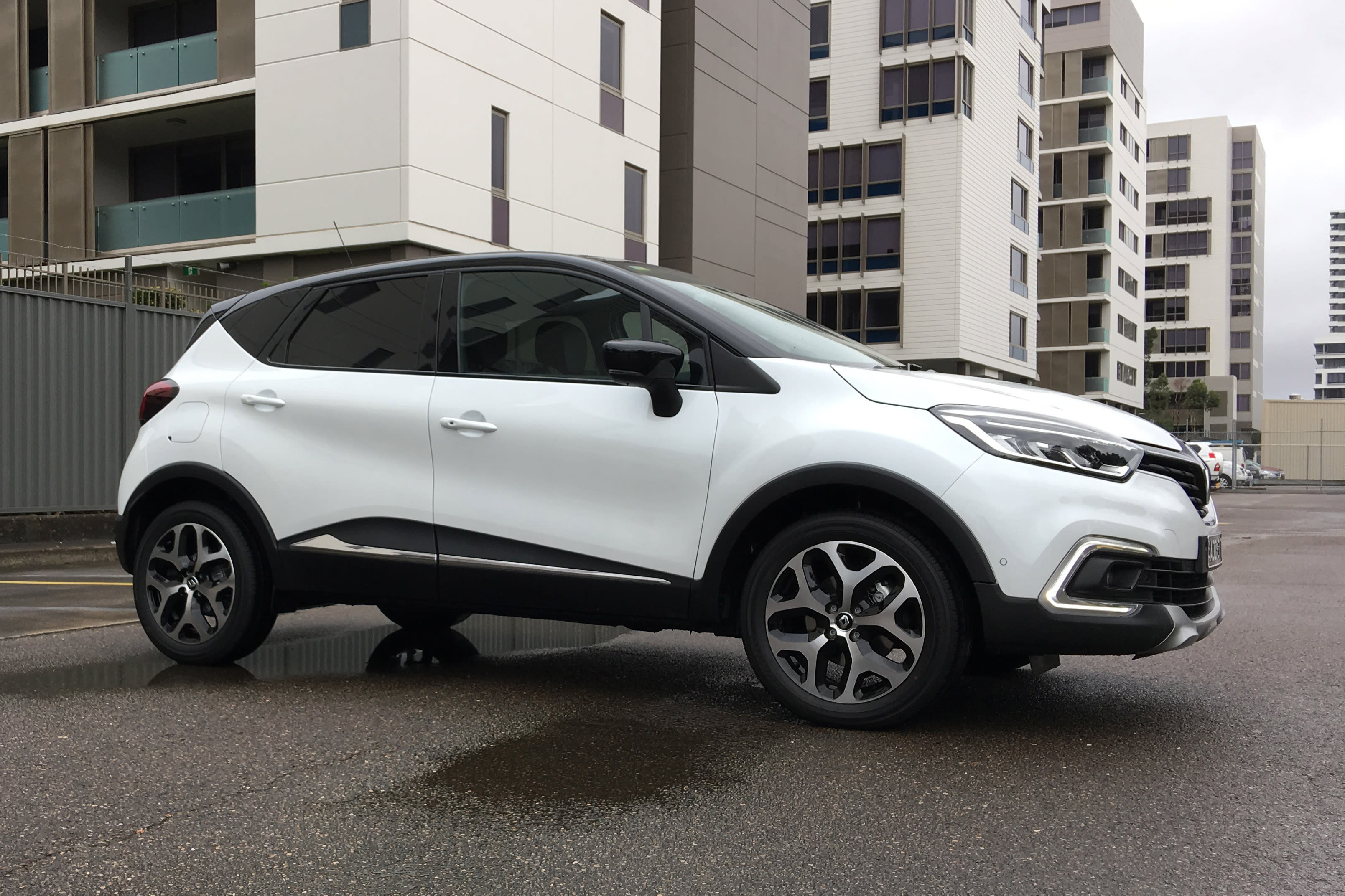 Renault Captur Intens 2018 Review | CarsGuide