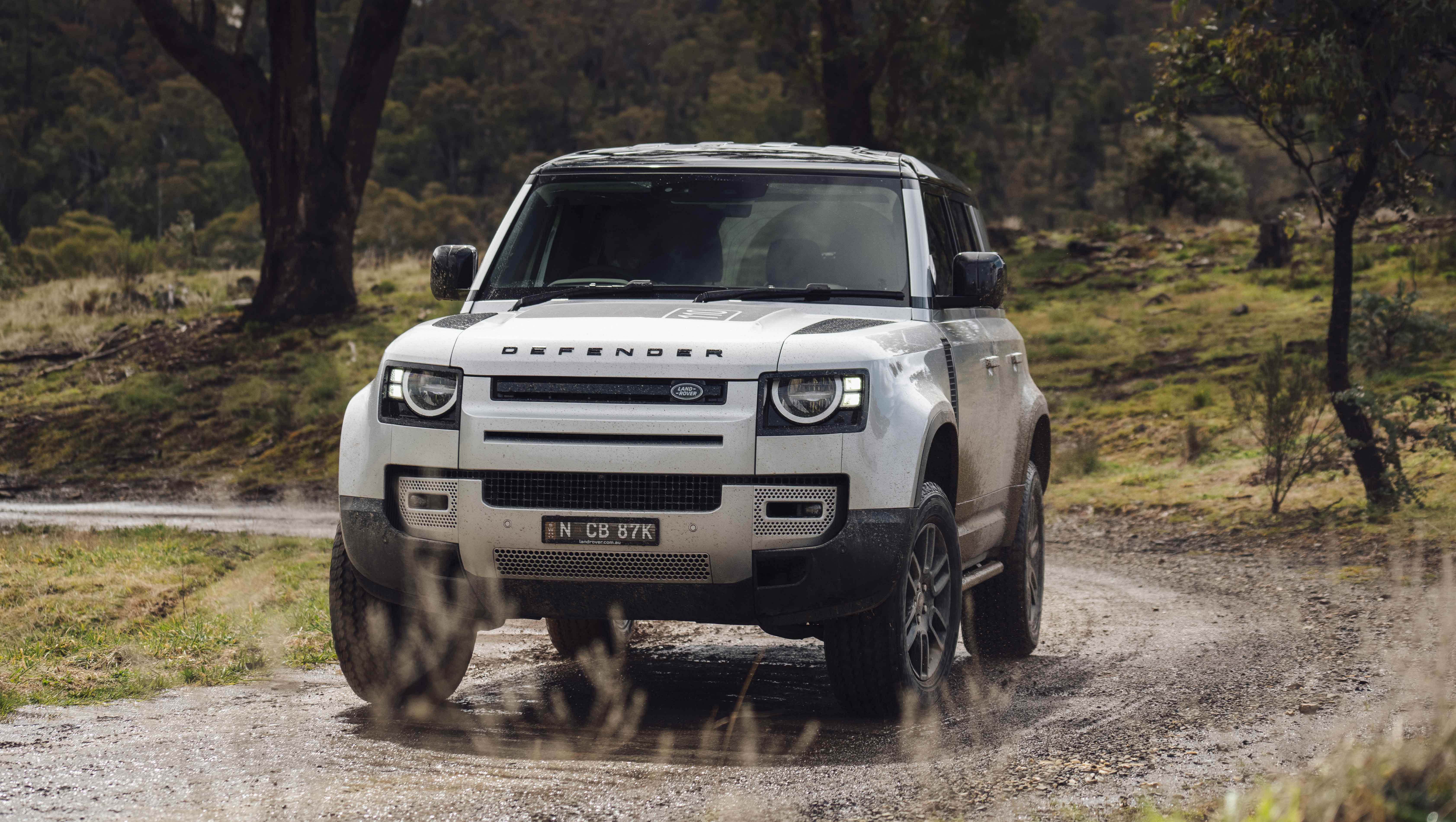 Land rover defender deals p400