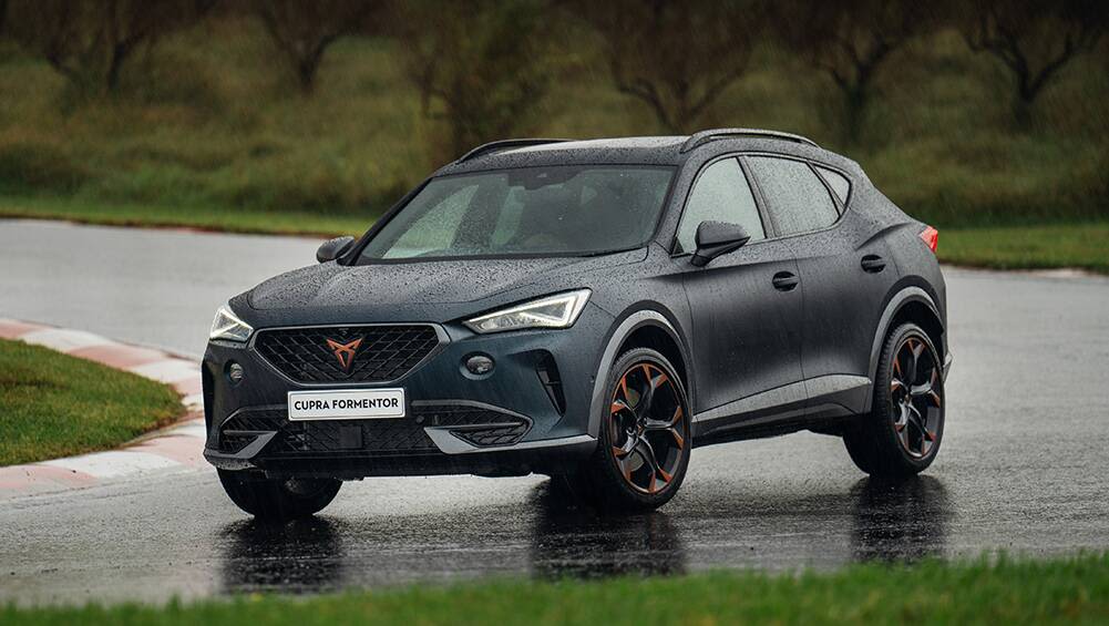 Cupra formentor plug in hybrid hot sale review