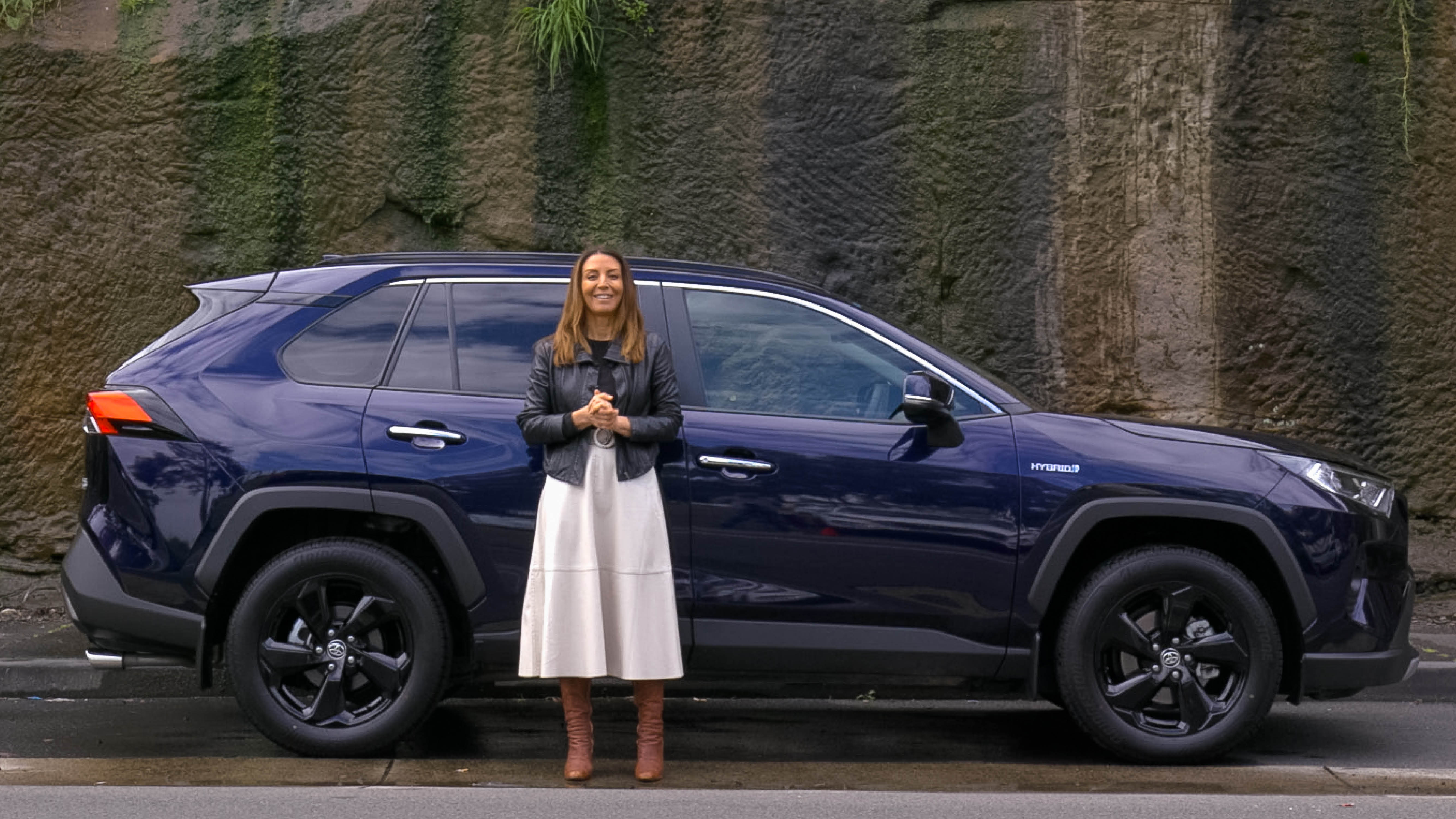 2021 rav4 cruiser hot sale hybrid