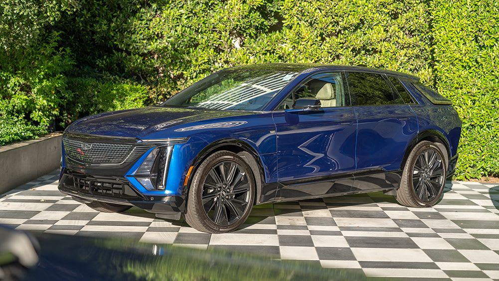 2025 Cadillac Lyriq pricing and features detailed: Luxury electric SUV to rival BMW iX and Audi Q8 e-tron as cut-price alternative in Australia – Car News