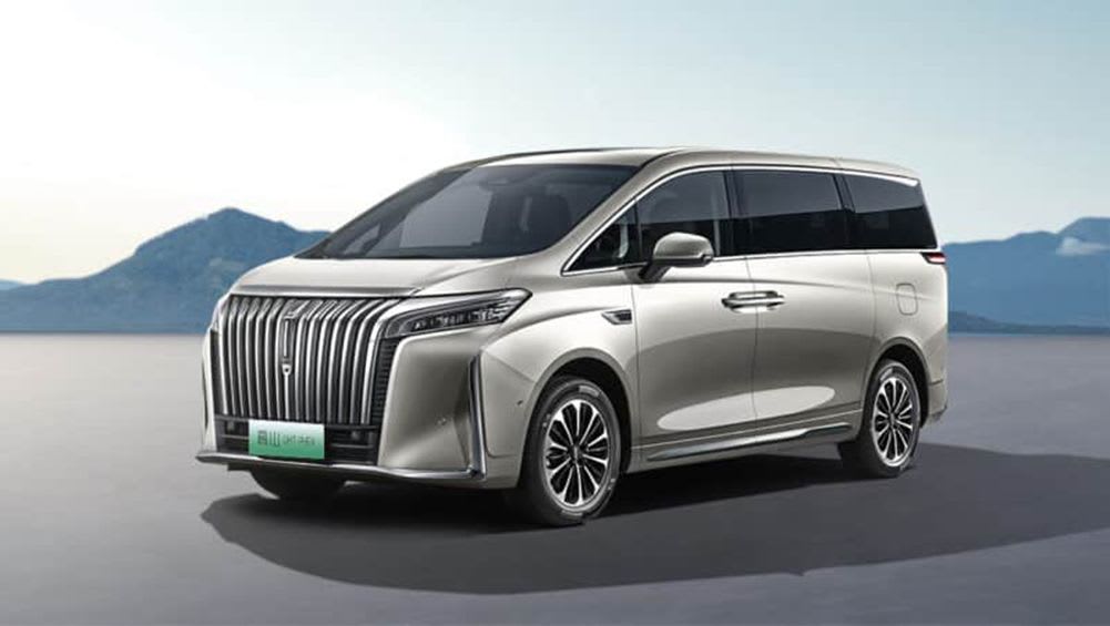 Toyota luxury cheap vans
