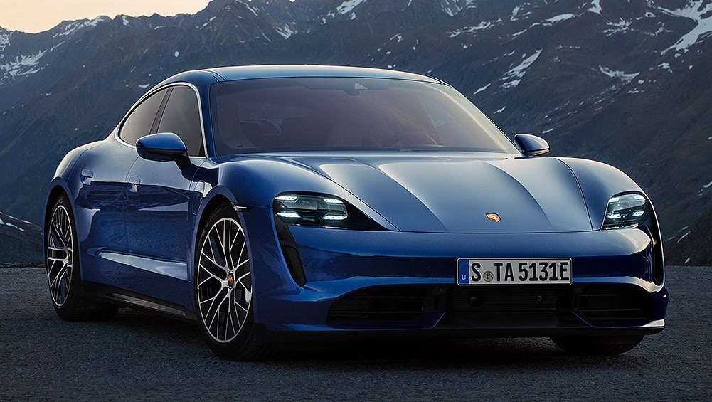 Porsche Taycan 2022 Tesla Model S fighter officially 